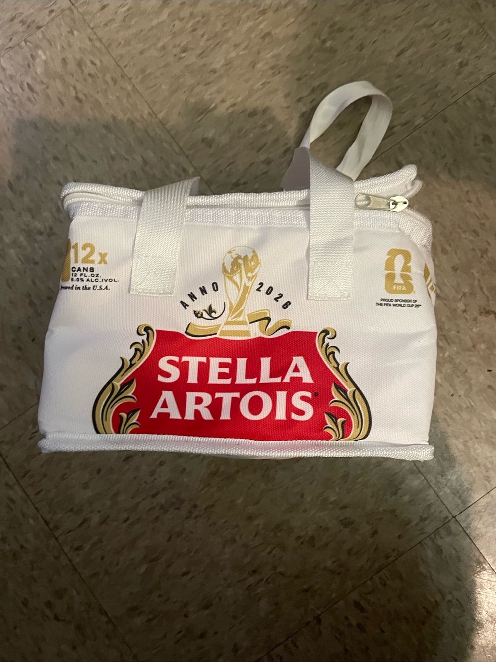 White Insulated cooler Bag (12 cans)
